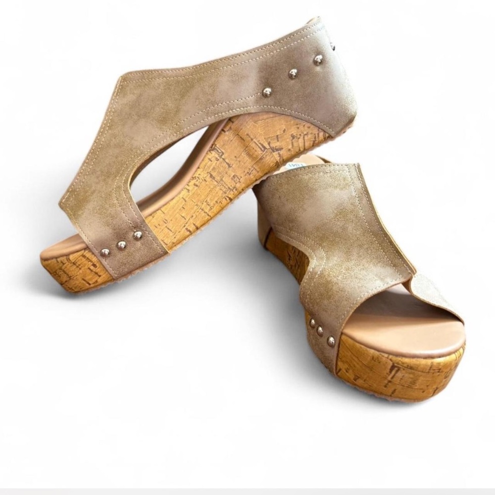 Vegan Leather Tan Wedge Sandals Never Worn